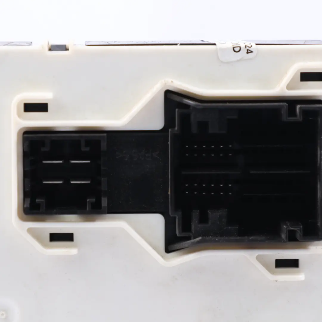 Mercedes Vito W447 Skrzynka Bezpieczników Moduł Przekaźnika SAM - SKU A4479009808 - Numer Części A4479009808