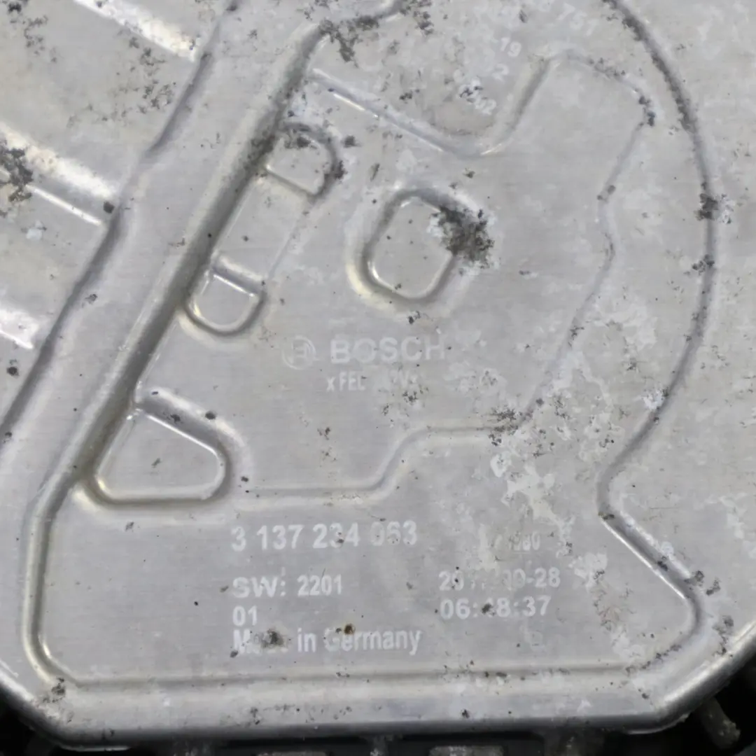 OM622 Lüfterhaube Motorkühlung Kühlerlüfter für Mercedes Vito W447 mit Teilenummer A4479060012 Mercedes Vito W447 OM622 Lüfterhaube Motorkühlung Kühlerlüfter - SKU A4479060012-1 - Teilenummer A4479060012