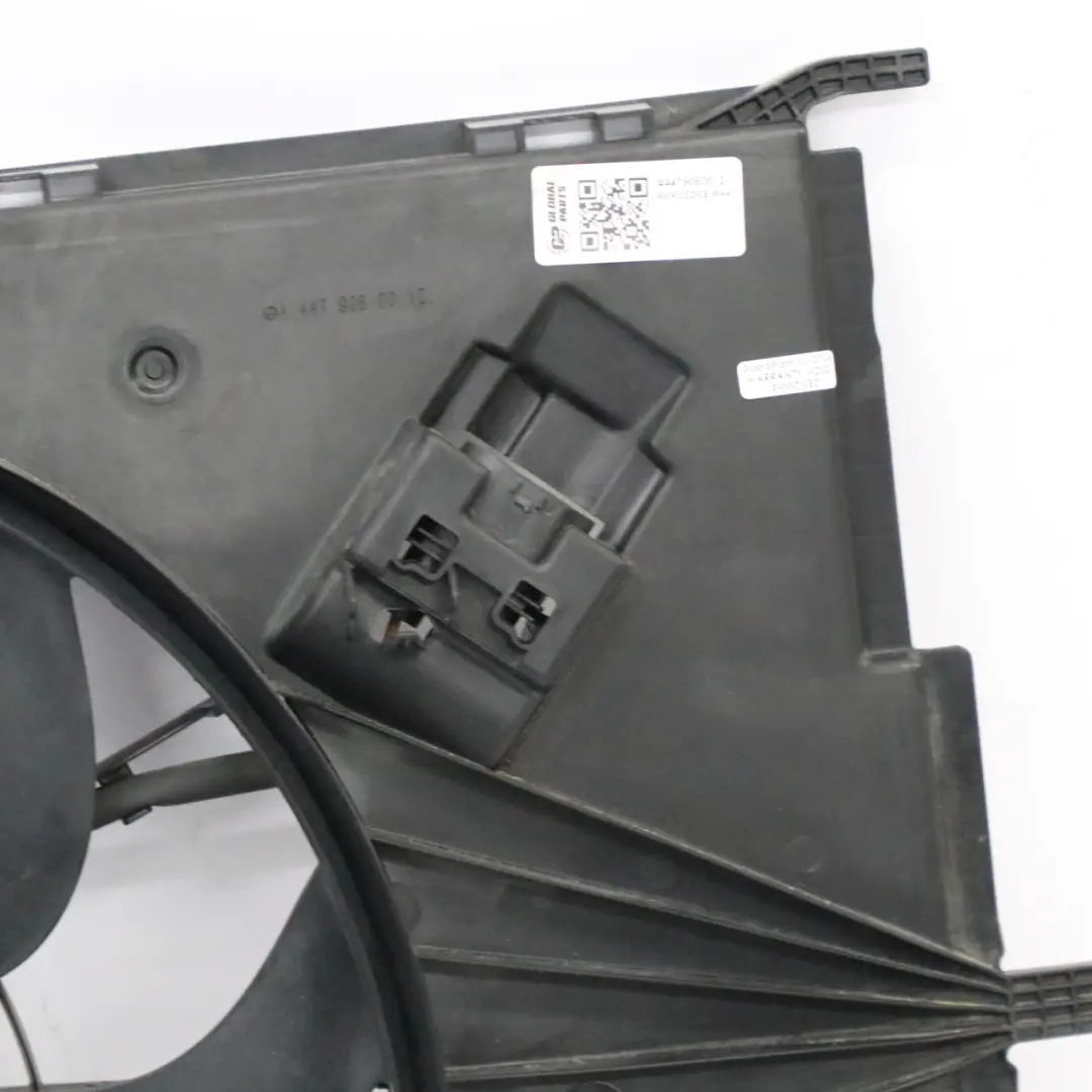 OM622 Lüfterhaube Motorkühlung Kühlerlüfter für Mercedes Vito W447 mit Teilenummer A4479060012 Mercedes Vito W447 OM622 Lüfterhaube Motorkühlung Kühlerlüfter - SKU A4479060012-1 - Teilenummer A4479060012