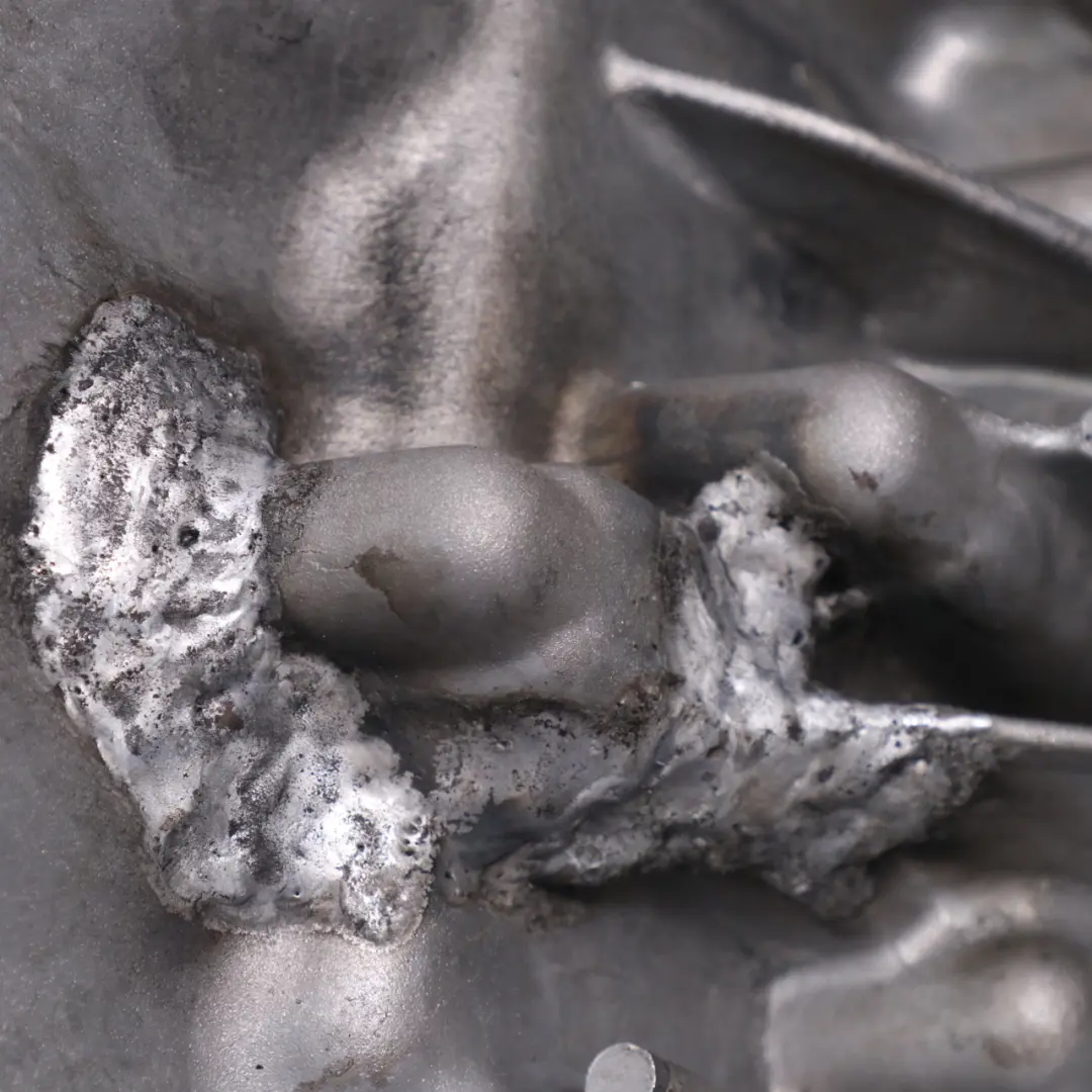 OM607 Diesel Motore coppa olio A6070140200 per Mercedes W176 W246 con numero di parte A6070103301 Mercedes W176 W246 OM607 Diesel Motore coppa olio A6070140200 - SKU A6070103301-1 - Numero di parte A6070103301