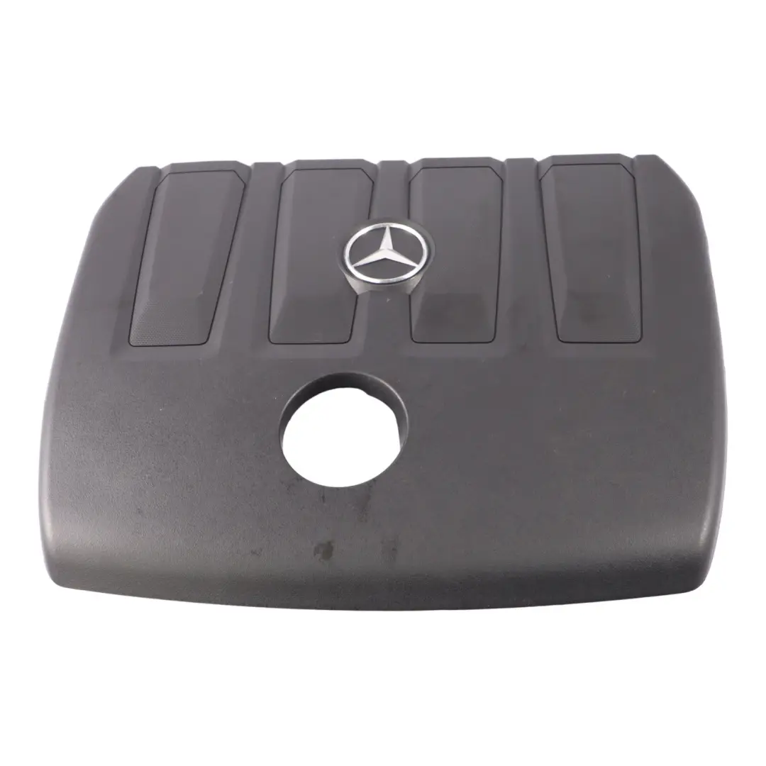 Couvercle moteur Mercedes C118 W177 W247 OM608 acoustique supérieur pour à propos du numéro de pièce A6080102500 Couvercle moteur Mercedes C118 W177 W247 OM608 acoustique supérieur - SKU A6080102500 - Numéro de pièce A6080102500