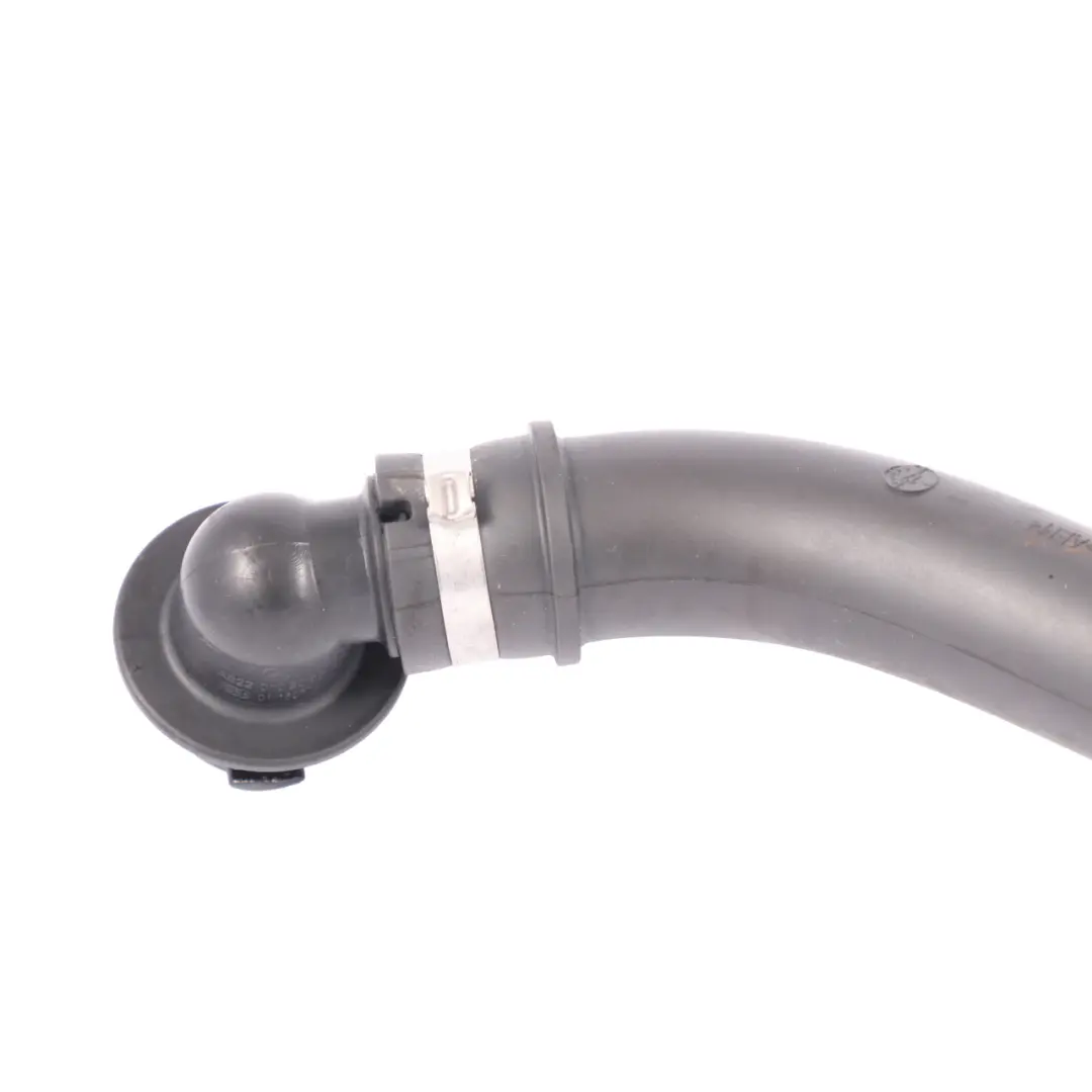 OM622 Engine Oil Filler Pipe Hose Cap to Mercedes Vito W447 Diesel with Part number A6220100200 Mercedes Vito W447 Diesel OM622 Engine Oil Filler Pipe Hose Cap - SKU A6220100200 - Part number A6220100200