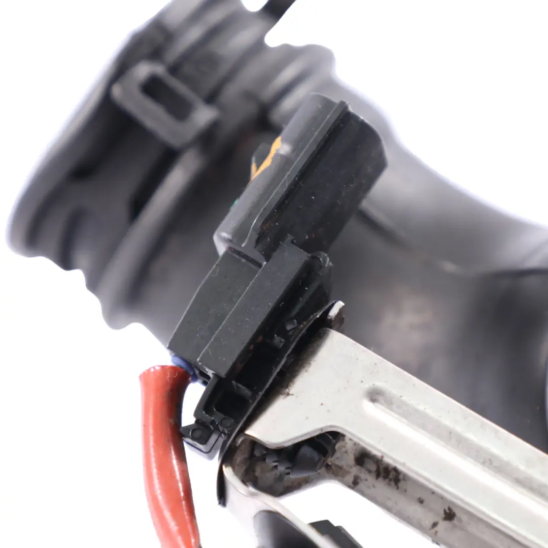 AGR-Rohr Mercedes Vito W447 Diesel OM622 AGR-Ventil Lufteinlass für mit Teilenummer A6221410400 AGR-Rohr Mercedes Vito W447 Diesel OM622 AGR-Ventil Lufteinlass - SKU A6221410400 - Teilenummer A6221410400