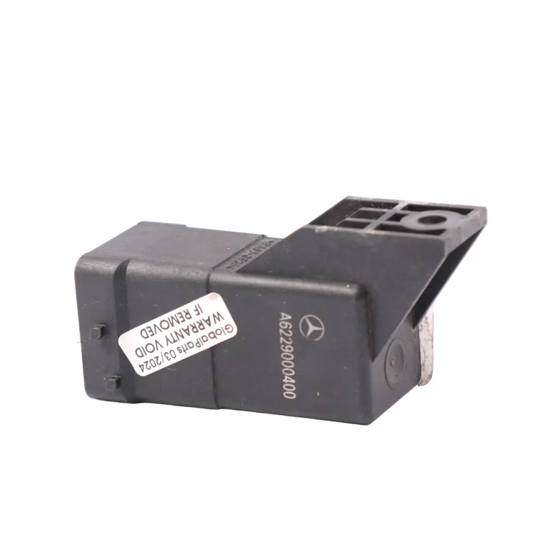 Relé de control del ventilador Unidad módulo control para Mercedes W447 con número de pieza A6229000400 Mercedes W447 Relé de control del ventilador Unidad módulo control - SKU A6229000400 - Número de pieza A6229000400