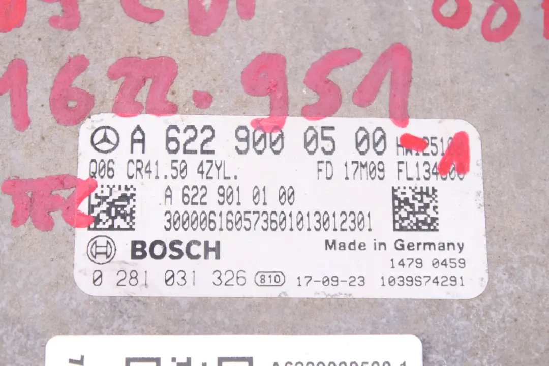 109CDI BE OM622.951 Module de contrôle moteur Kit ECU pour Mercedes W447 à propos du numéro de pièce A6229000500 Mercedes W447 109CDI BE OM622.951 Module de contrôle moteur Kit ECU - SKU A6229000500-1 - Numéro de pièce A6229000500
