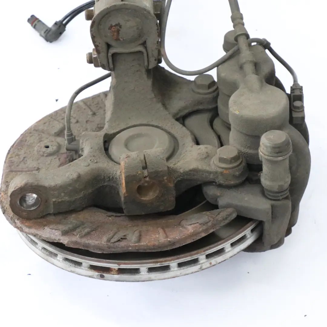 Jambes de suspension avant droite Moyeu Disque de frein pour Mercedes Vito W639 à propos du numéro de pièce A6393203613 Mercedes Vito W639 Jambes de suspension avant droite Moyeu Disque de frein - SKU A6393203613-3 - Numéro de pièce A6393203613