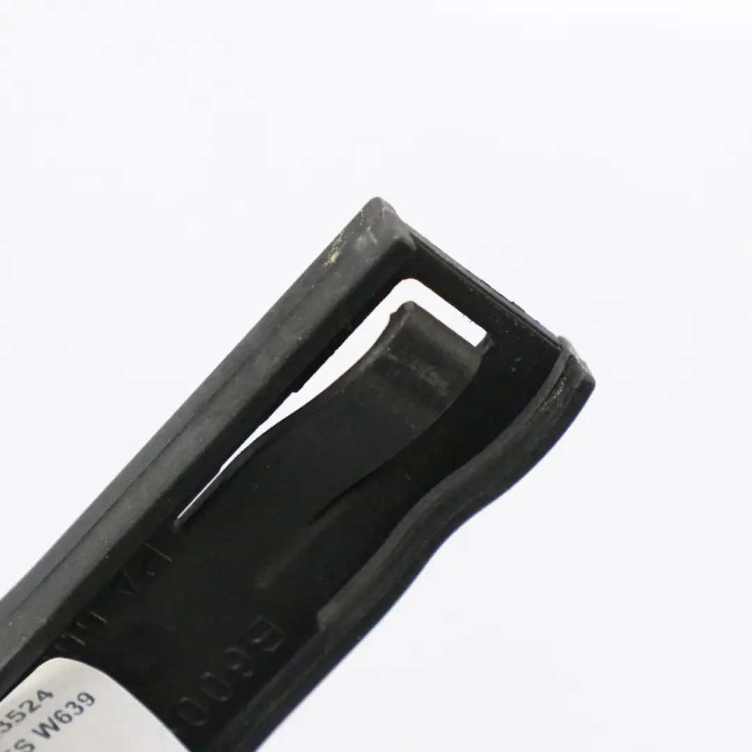 Servolenkungs öl kühler Mercedes Vito W639 - SKU A6394663524 - Teilenummer A6394663524