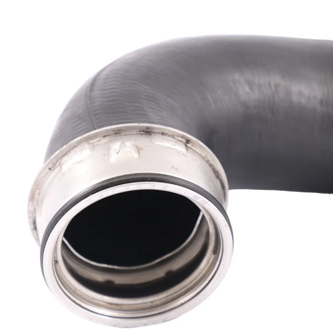 OM642 Wąż Powietrza Intercoolera Turbosprężarki do Mercedes Vito W639 Diesel o numerze A6395281882 Mercedes Vito W639 Diesel OM642 Wąż Powietrza Intercoolera Turbosprężarki - SKU A6395281882 - Numer Części A6395281882