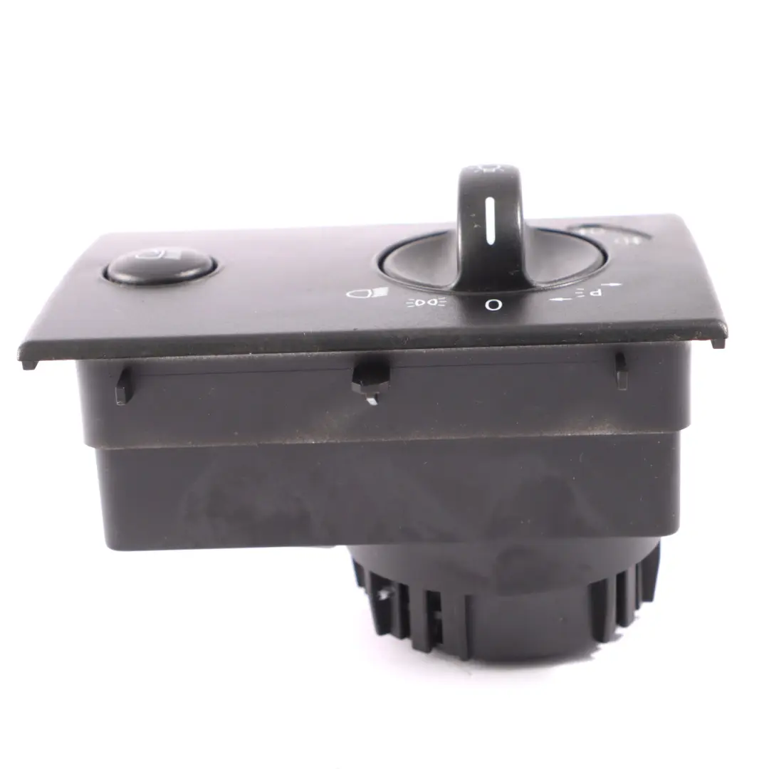 Mercedes Vito W639 Scheinwerfer Nebelscheinwerfer einheit Taste - SKU A6395450504 - Teilenummer A6395450504