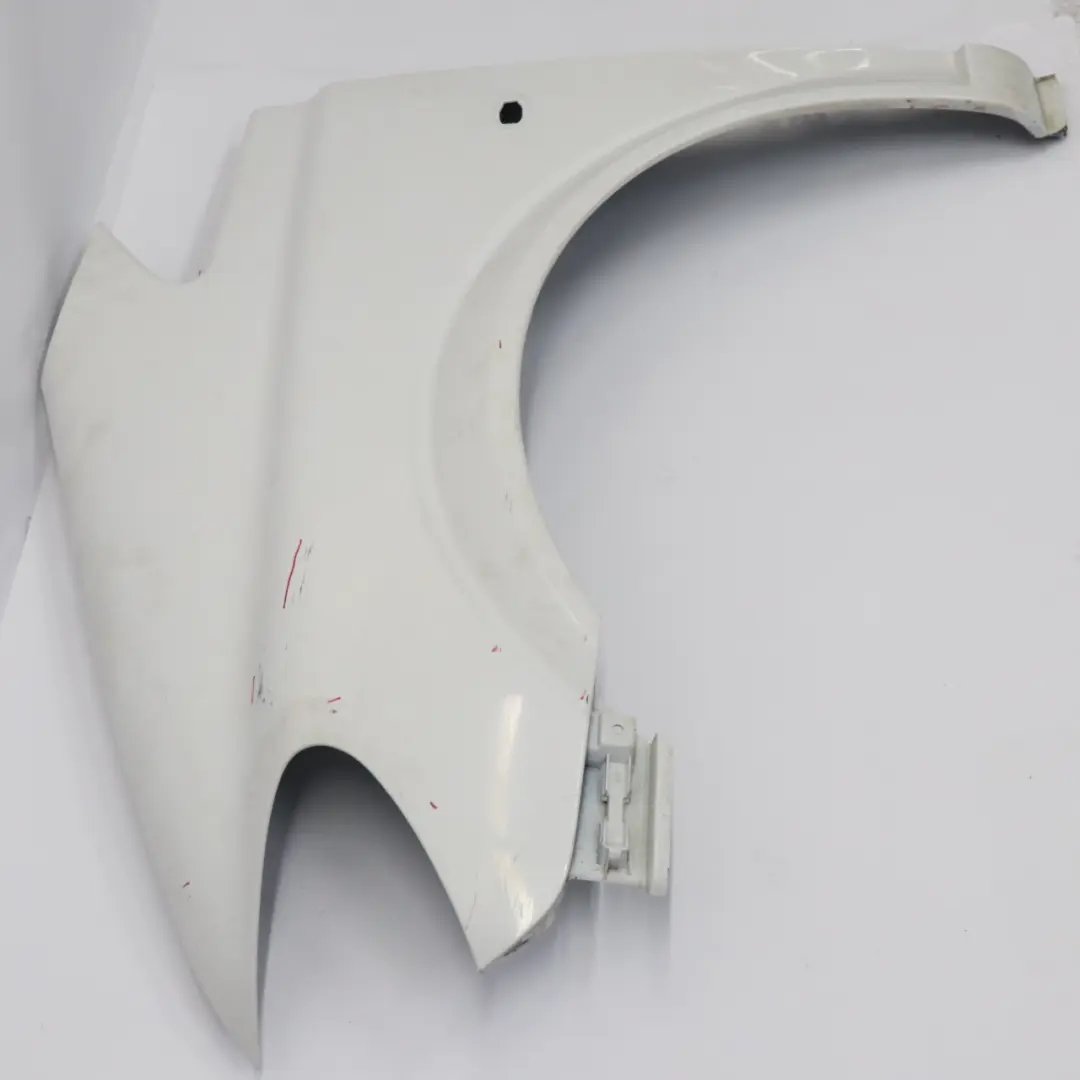 Mercedes W639 Pannello alare anteriore sinistro Parafango Arctic White - 9147 - SKU A6396305107-ARW7 - Numero di parte A6396305107