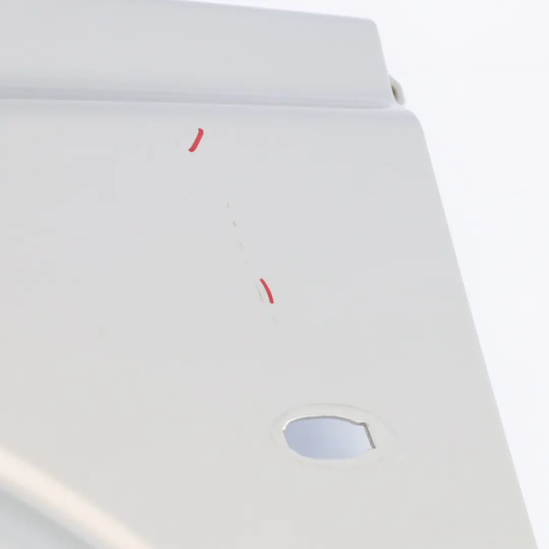 Kotflügelverkleidung vorne links Brilliant Silver - 9744 für Mercedes W639 mit Teilenummer A6396305107 Mercedes W639 Kotflügelverkleidung vorne links Brilliant Silver - 9744 - SKU A6396305107-BRS - Teilenummer A6396305107