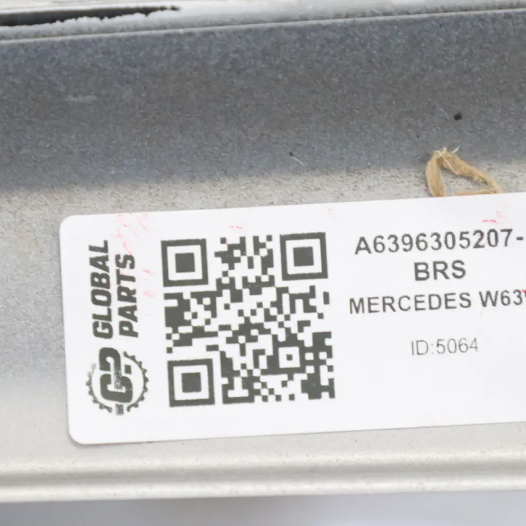 Mercedes Vito W639 Pannello anteriore destro Parafango Brilliant Silver - 9744 - SKU A6396305207-BRS - Numero di parte A6396305207