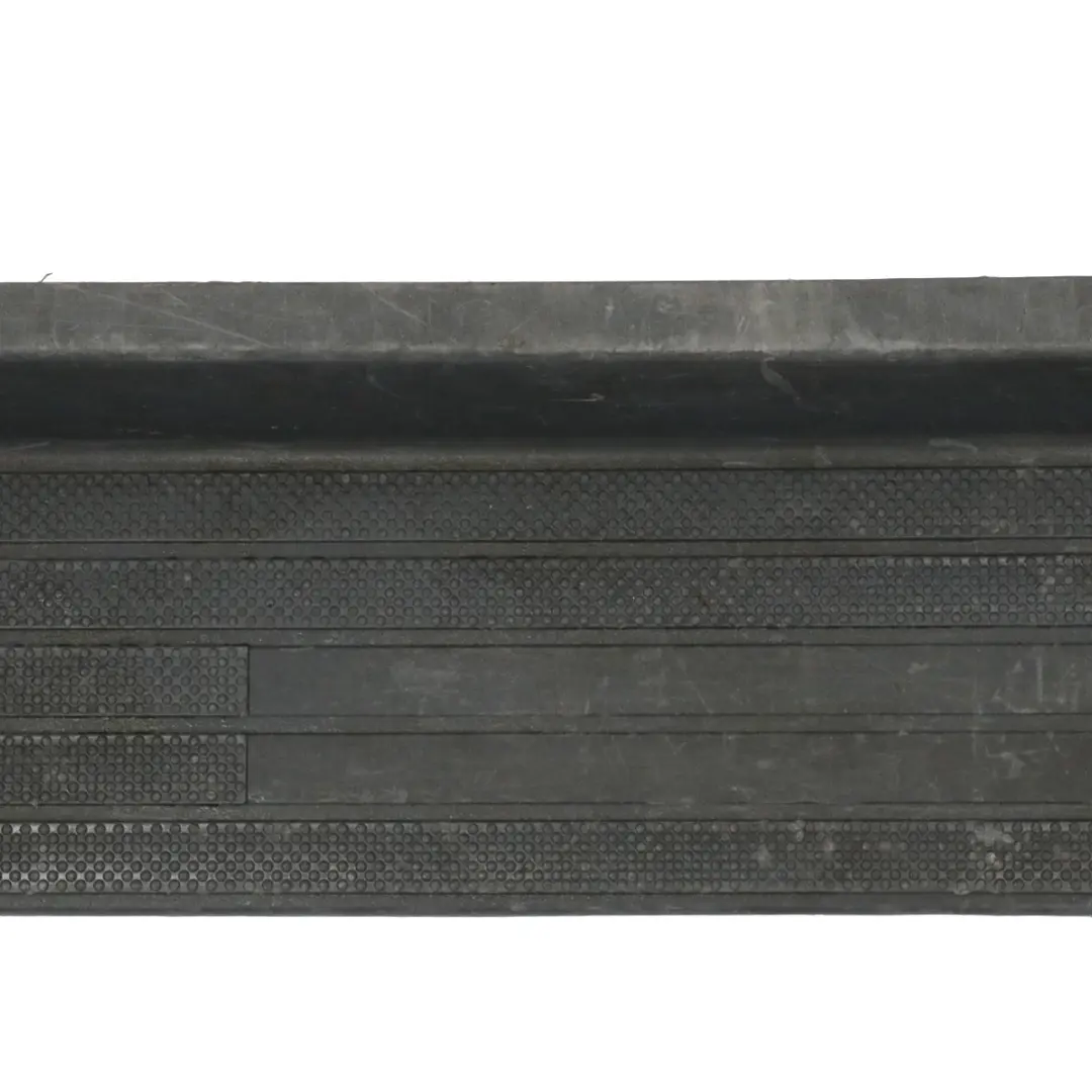 Mercedes Vito W639 Bas de Porte Coulissante Droite - SKU A6396860310-1 - Numéro de pièce A6396860310