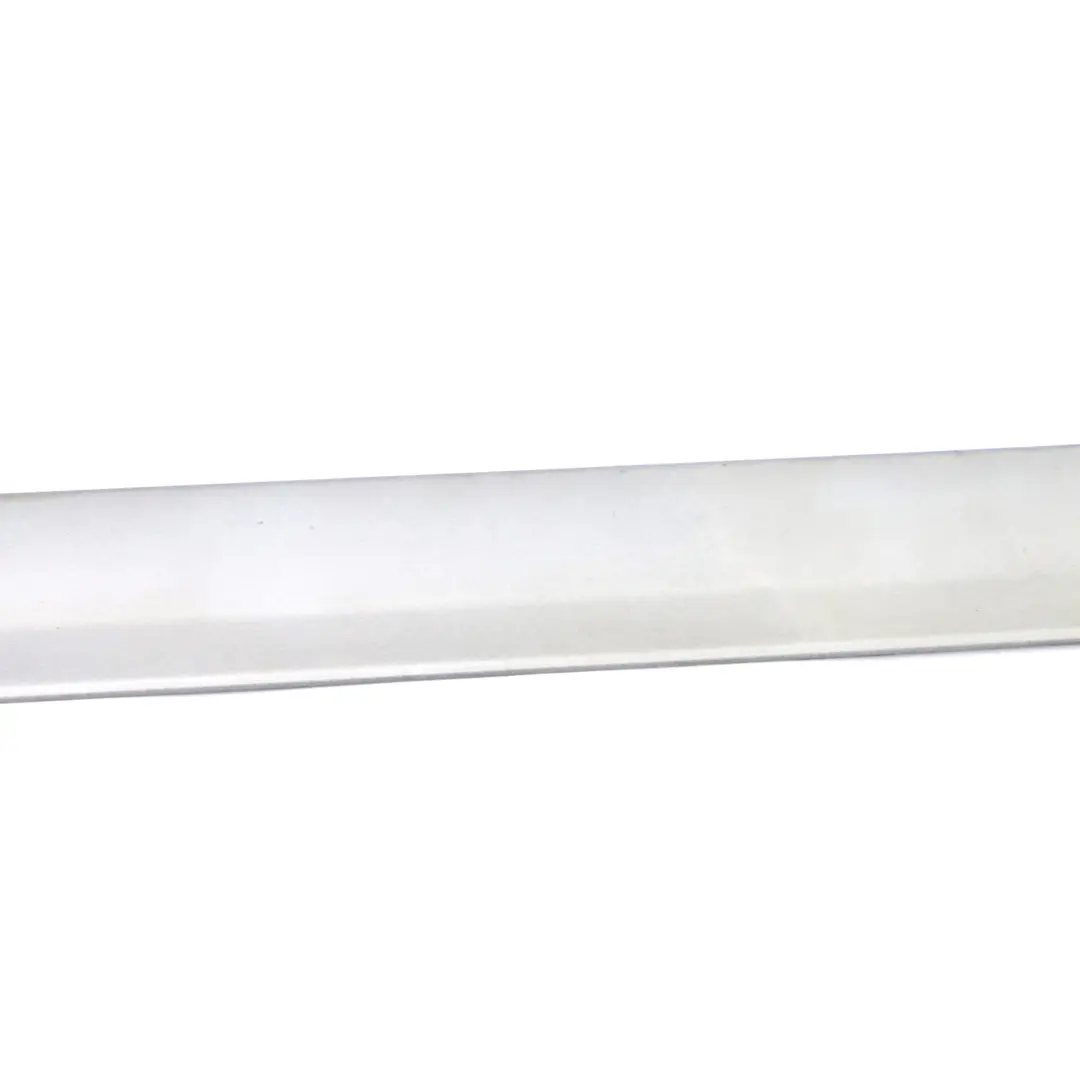 Mercedes Vito W639 Garniture Bande Protection Moulure Porte Gauche - SKU A6396901062-2 - Numéro de pièce A6396901062