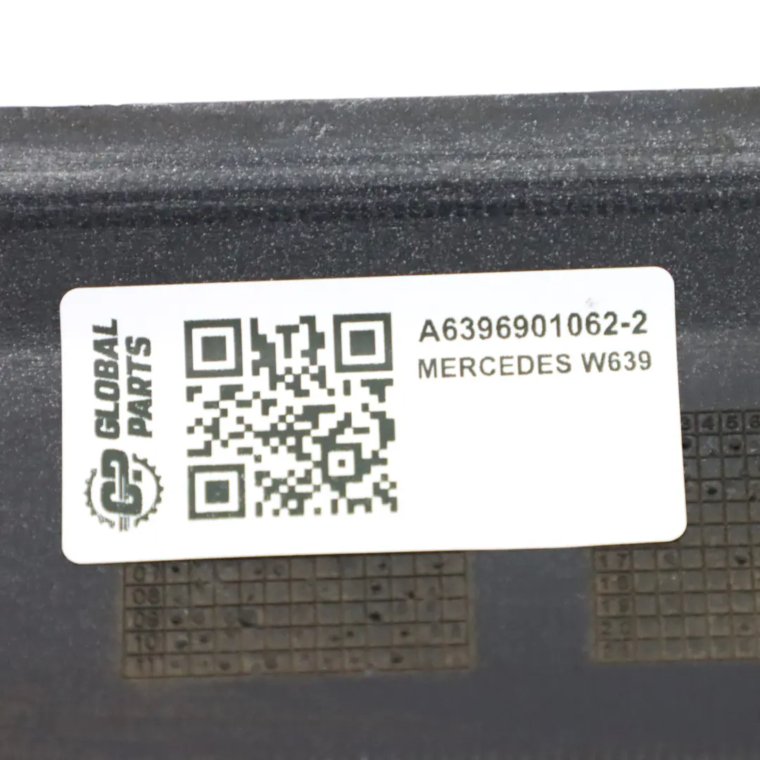 Embellecedor Moldura Protectora Puerta Izquierda para Mercedes Vito W639 con número de pieza A6396901062 Mercedes Vito W639 Embellecedor Moldura Protectora Puerta Izquierda - SKU A6396901062-2 - Número de pieza A6396901062