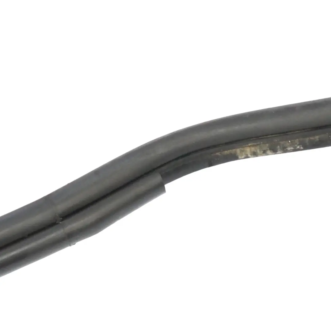 Junta lateral izquierda para puerta corredera para Mercedes Vito W639 con número de pieza A6397330698 Mercedes Vito W639 Junta lateral izquierda para puerta corredera - SKU A6397330698 - Número de pieza A6397330698