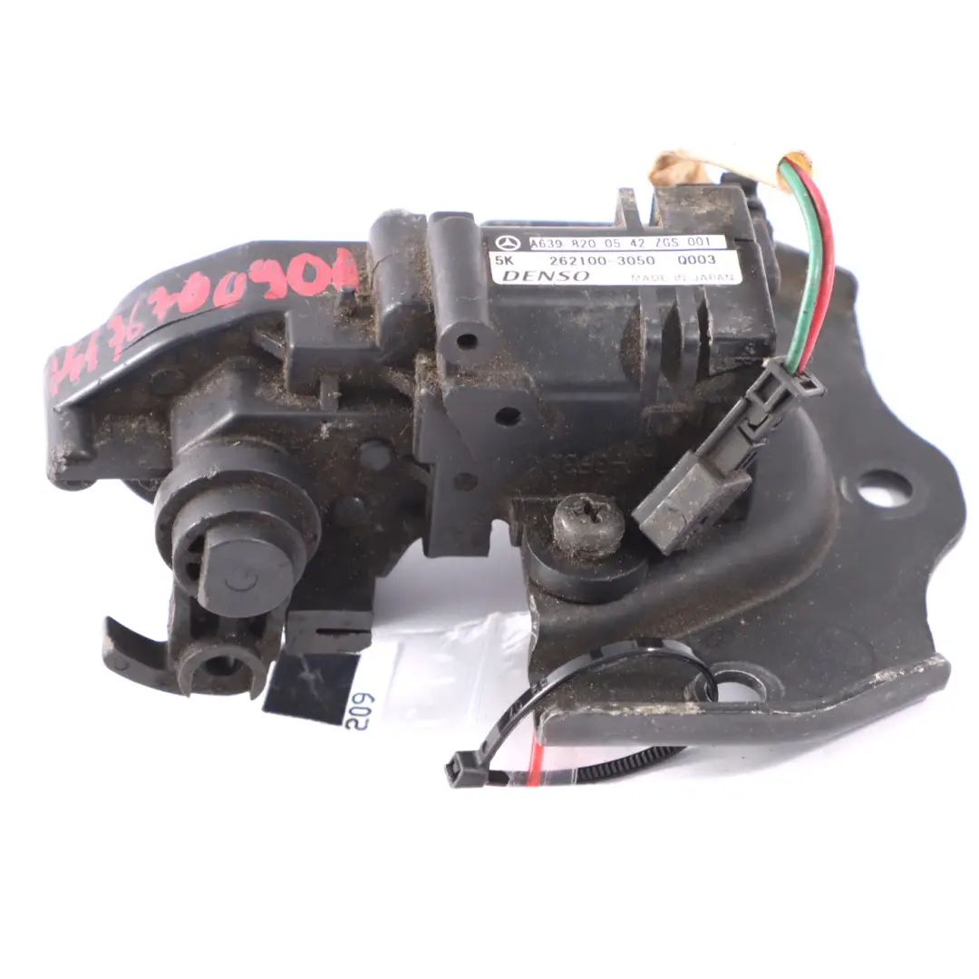 Regolatore motore lunotto posteriore destro sinistro per Mercedes W639 con numero di parte A6398200542 Mercedes W639 Regolatore motore lunotto posteriore destro sinistro - SKU A6398200542-1 - Numero di parte A6398200542