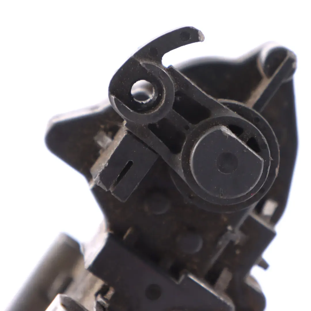 Mercedes W639 Rear Quarter Window Motor Regulator Left Right N/O/S - SKU A6398200542-1 - Part number A6398200542