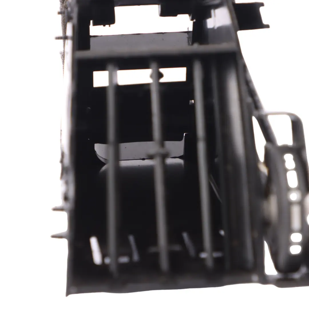 Luft Belüftung Links Armaturenbrett Tafel Grille Düse für Mercedes W639 mit Teilenummer A6398300154 Mercedes W639 Luft Belüftung Links Armaturenbrett Tafel Grille Düse - SKU A6398300154 - Teilenummer A6398300154