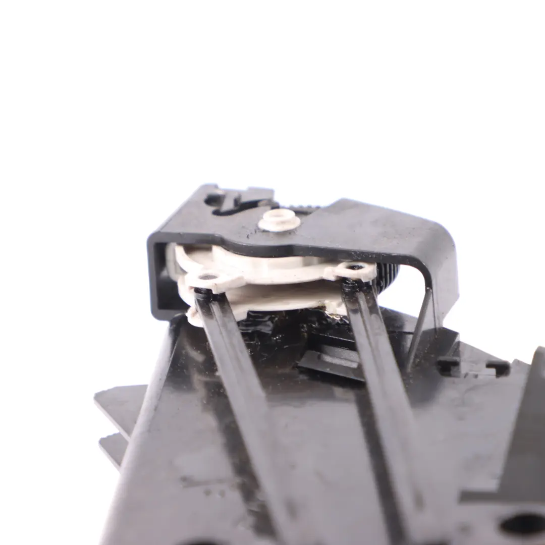 Mercedes W639 Air Vent Left N/S Dashboard Trim Panel Grille Nozzle - SKU A6398300154 - Part number A6398300154