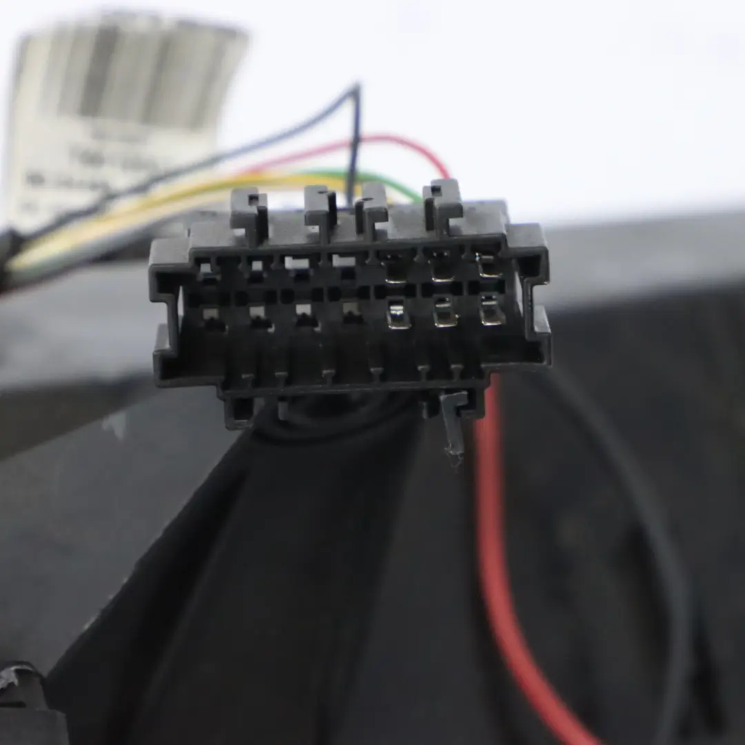 Dodatkowy Nagrzewnica Tylna do Mercedes Vito W639 o numerze A6398302061 Mercedes Vito W639 Dodatkowy Nagrzewnica Tylna - SKU A6398302061 - Numer Części A6398302061