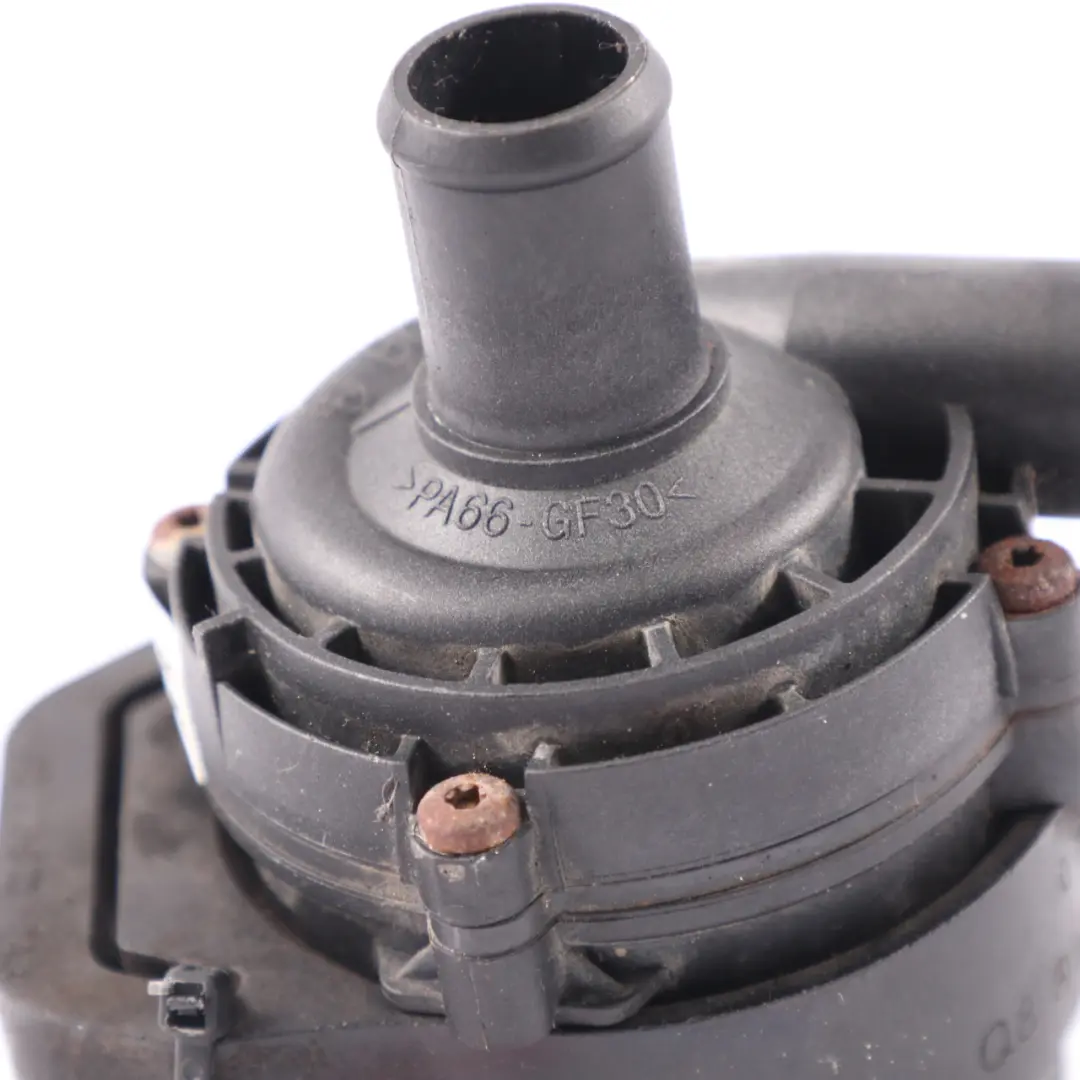 Pompe circulation Mercedes ML W166 W639 C292 Pompe à eau chauffage  - SKU A6398350064 - Numéro de pièce A6398350064