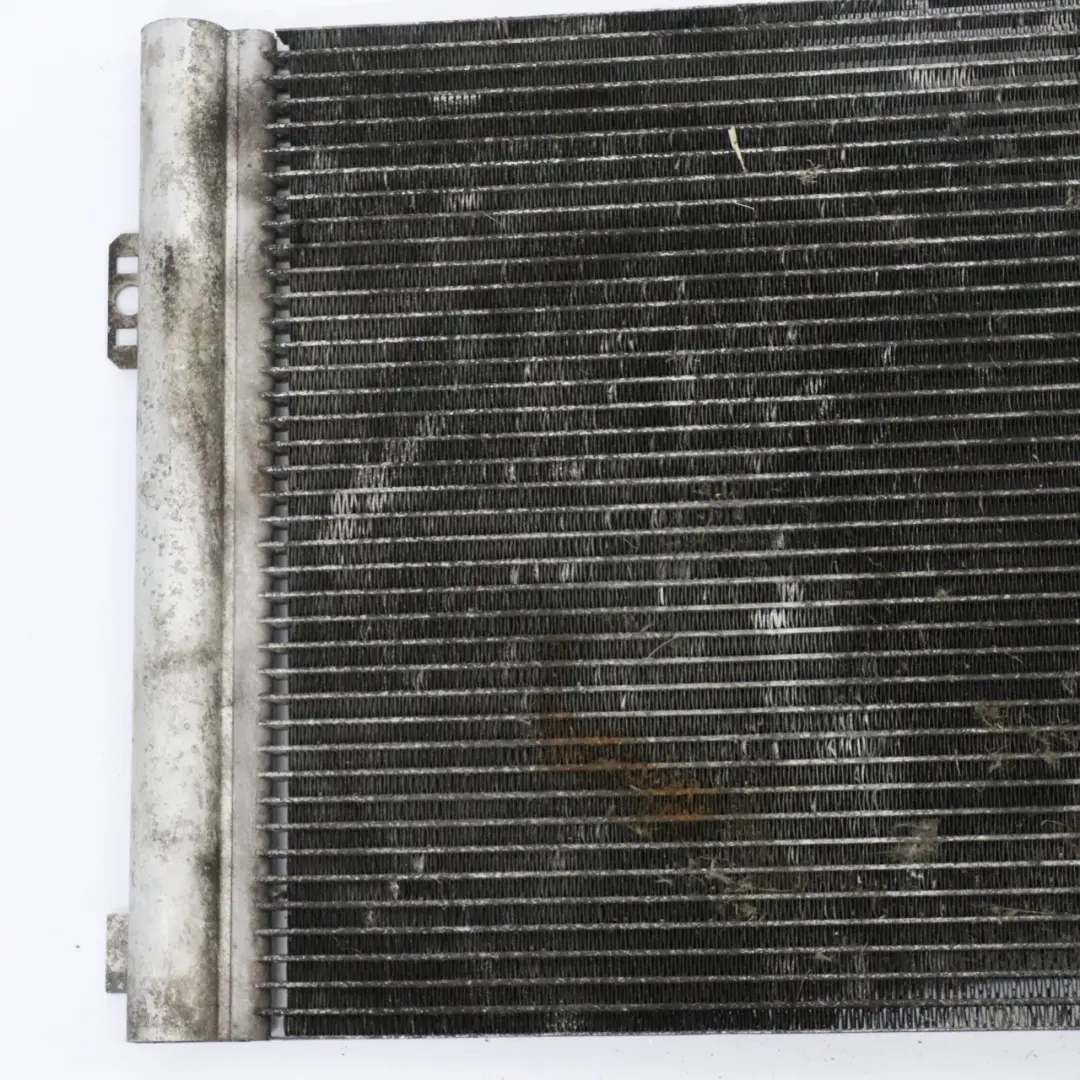 Aire Acondicionado Refrigeración Condensador A/C para Mercedes W639 con número de pieza A6398350470 Mercedes W639 Aire Acondicionado Refrigeración Condensador A/C - SKU a6398350470 - Número de pieza A6398350470