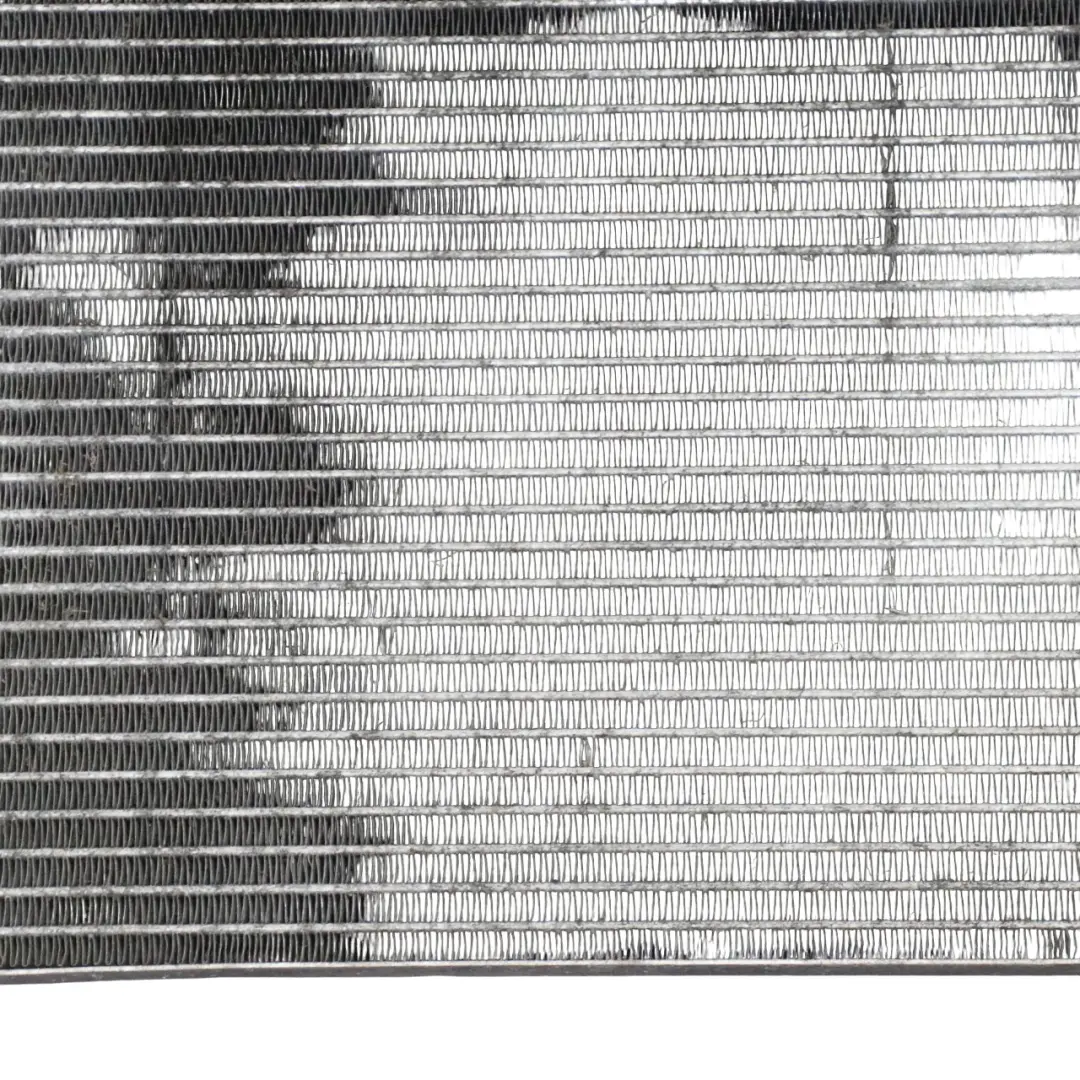 Climatisation Refroidissement Radiateur Condenseur A/C pour Mercedes W639 à propos du numéro de pièce A6398350470 Mercedes W639 Climatisation Refroidissement Radiateur Condenseur A/C - SKU a6398350470 - Numéro de pièce A6398350470