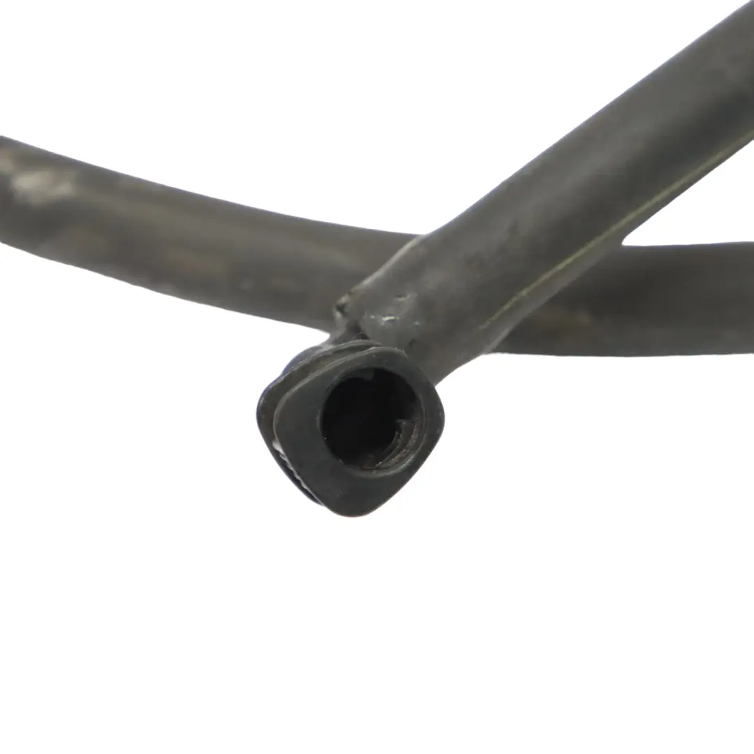 Headlight Washer Nozzle Hose Pipe Line to Mercedes Vito W639 with Part number A6398690094 Mercedes Vito W639 Headlight Washer Nozzle Hose Pipe Line - SKU A6398690094 - Part number A6398690094