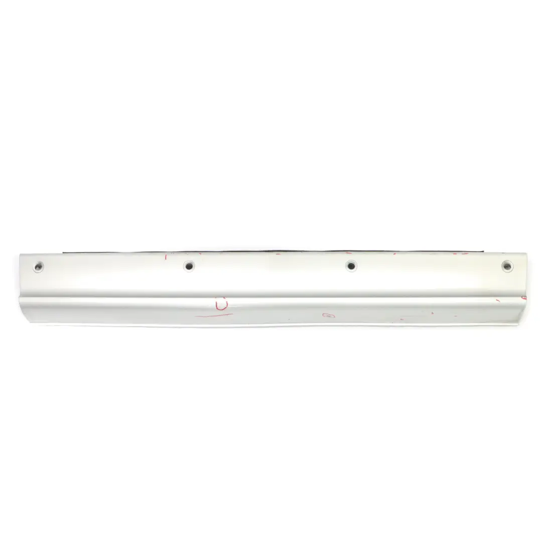 Mercedes Vito W639 Copertura pannello posteriore Argento brillante - 9744 - SKU A6398851525-BRS - Numero di parte A6398851525