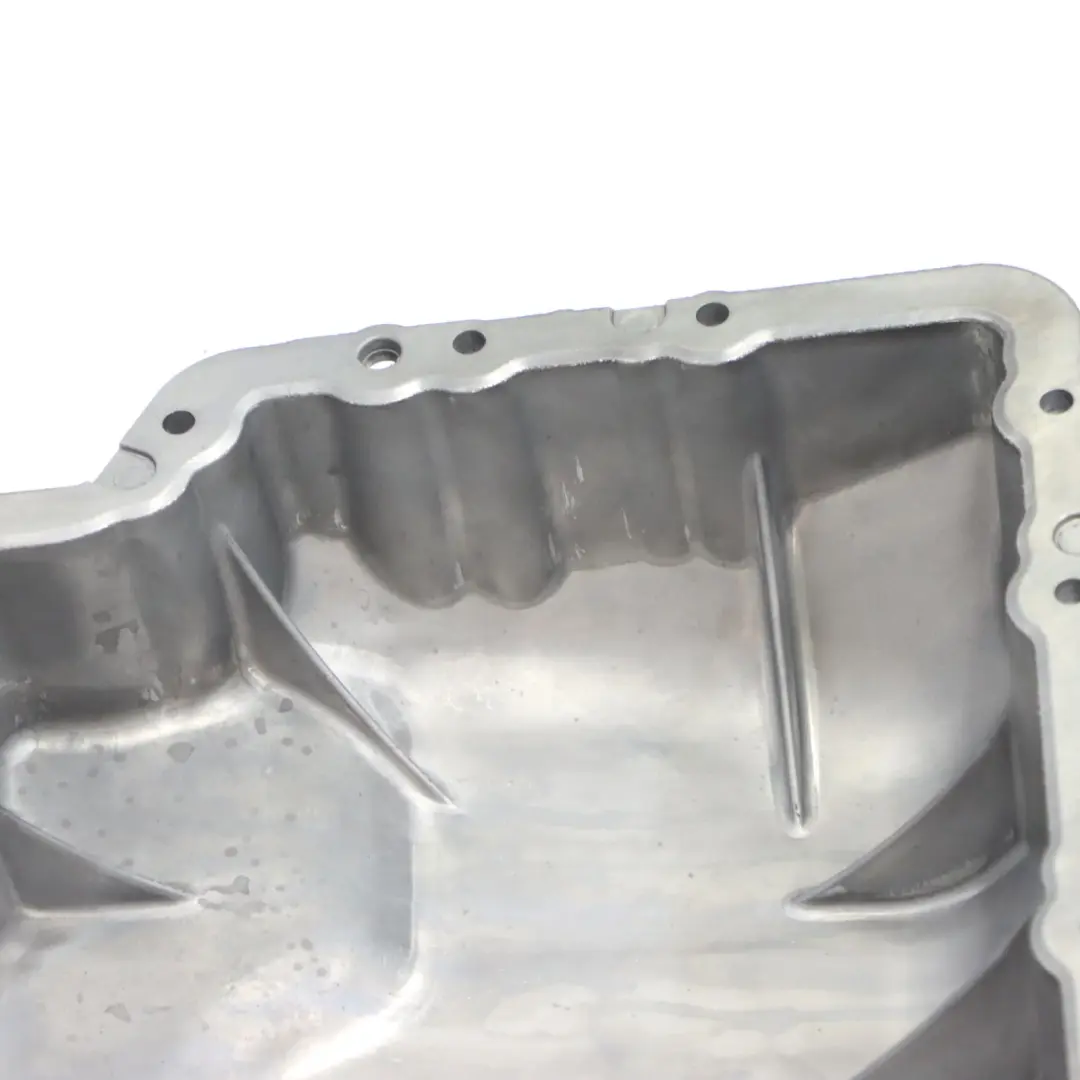 Cárter de aceite Mercedes Vito Viano W639 Diesel OM642 para con número de pieza A6420101328 Cárter de aceite Mercedes Vito Viano W639 Diesel OM642 - SKU A6420101328 - Número de pieza A6420101328