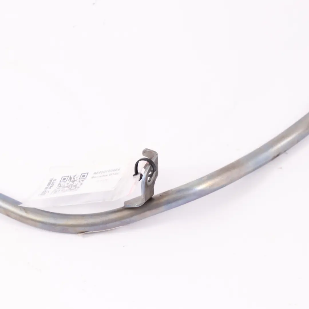 Mercedes W166 OM642 jauge niveau huile diesel Tube guidage moteur - SKU A6420103666 - Numéro de pièce A6420103666