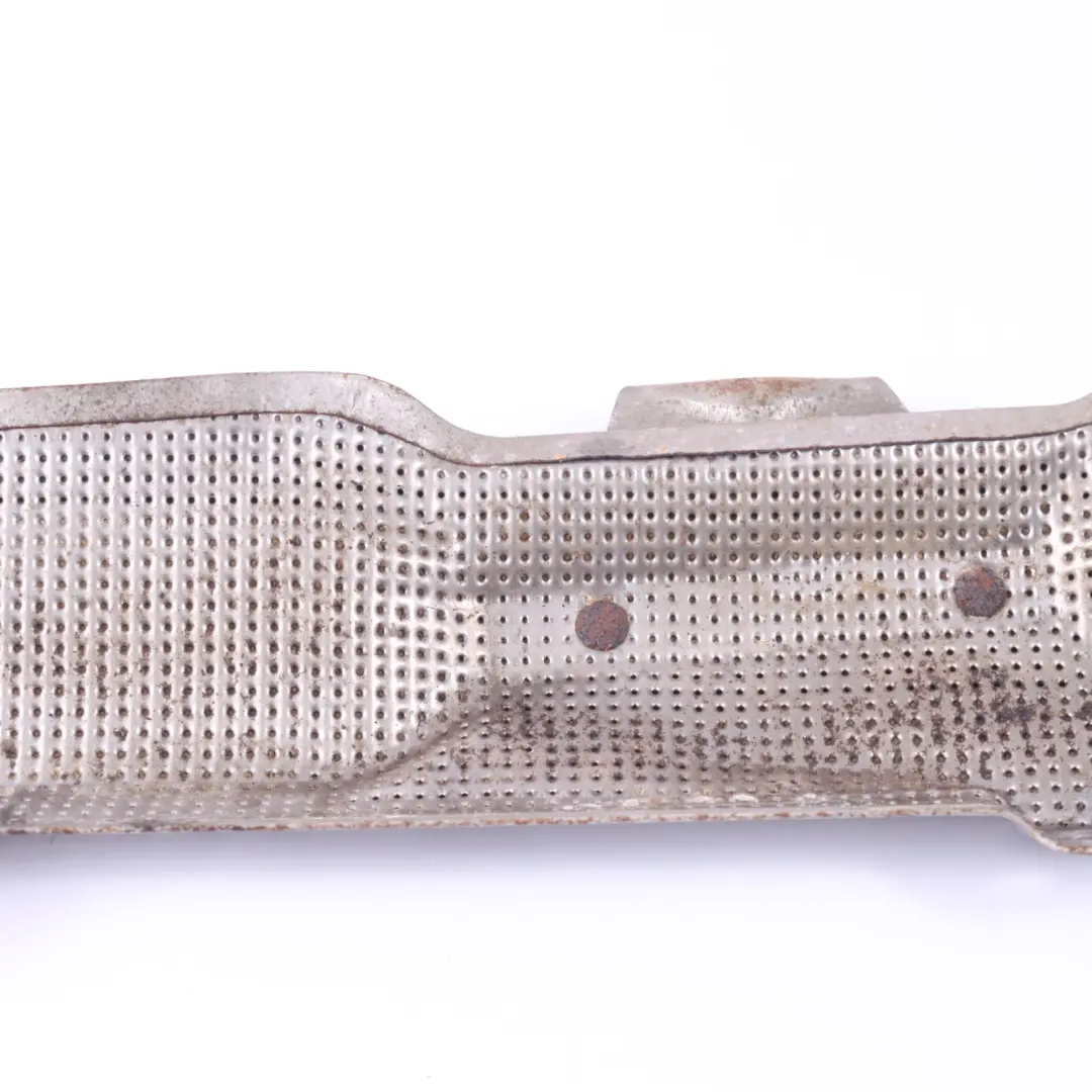 Piastra termica motore Mercedes W221 OM642 Pannello isolante sinistro per con numero di parte A6420902941 Piastra termica motore Mercedes W221 OM642 Pannello isolante sinistro - SKU A6420902941-1 - Numero di parte A6420902941