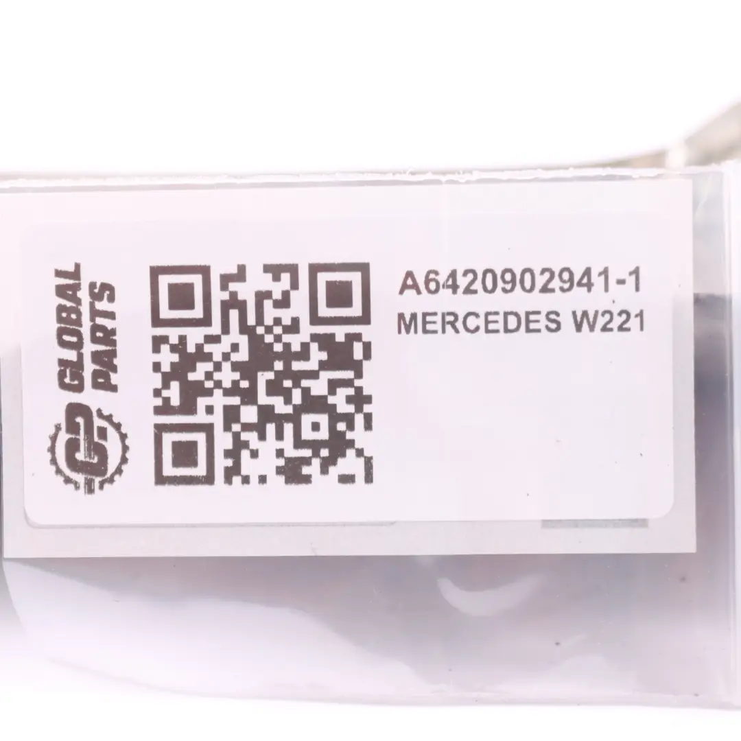 Piastra termica motore Mercedes W221 OM642 Pannello isolante sinistro per con numero di parte A6420902941 Piastra termica motore Mercedes W221 OM642 Pannello isolante sinistro - SKU A6420902941-1 - Numero di parte A6420902941