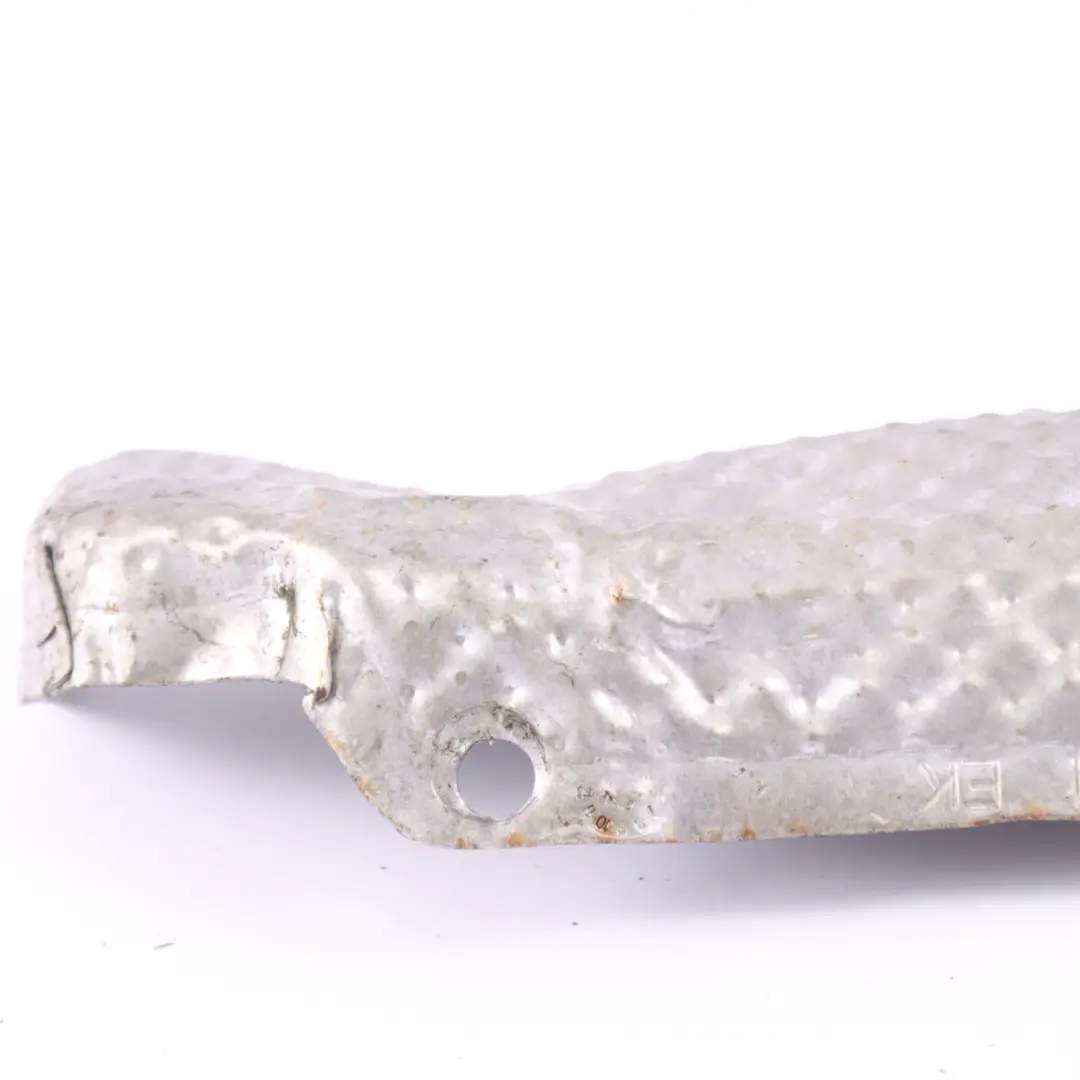 Piastra termica motore Mercedes W221 OM642 Pannello isolante destro per con numero di parte A6420903141 Piastra termica motore Mercedes W221 OM642 Pannello isolante destro - SKU A6420903141-1 - Numero di parte A6420903141