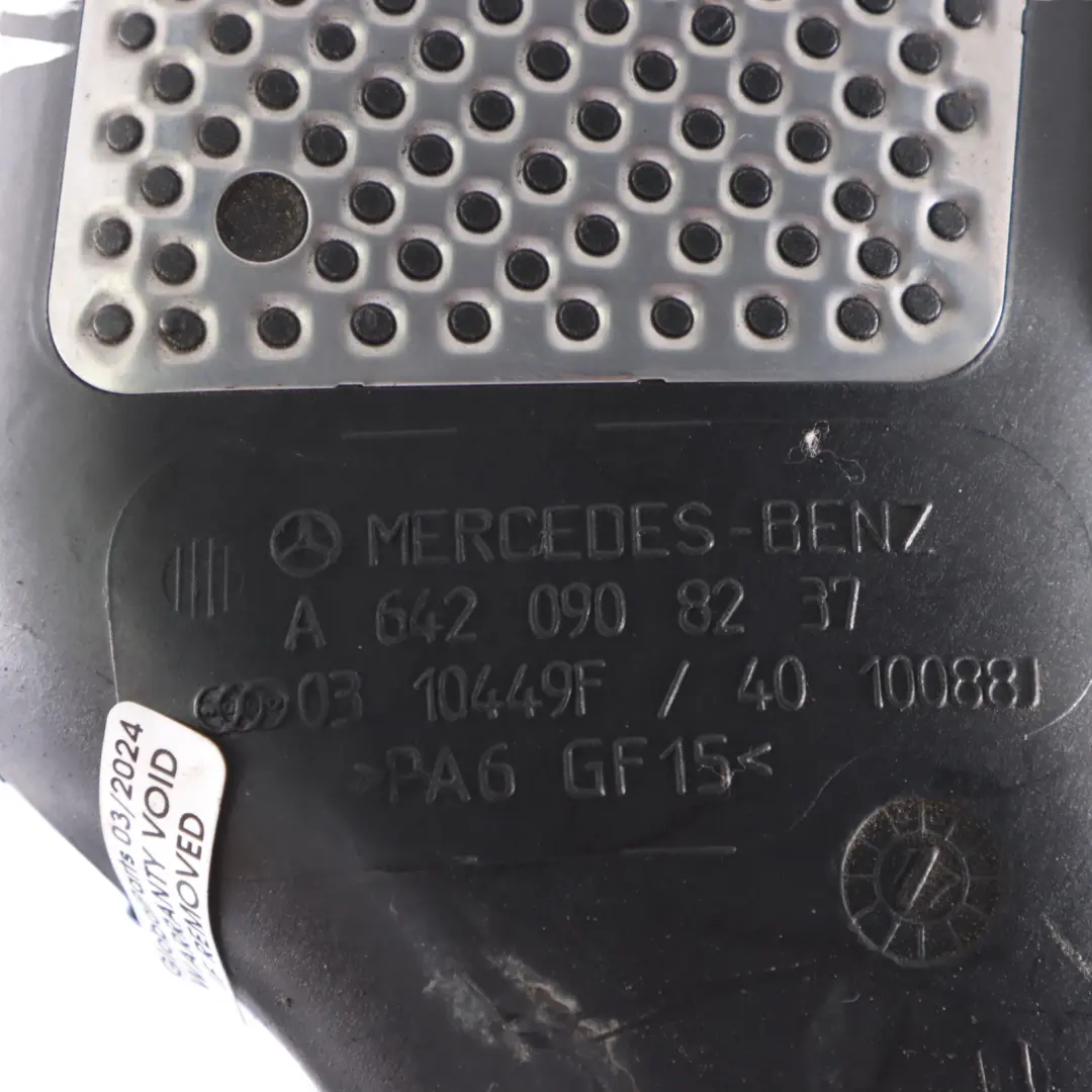  Tuyau d'admission Mercedes W204 Diesel OM642 Entrée conduit d'air turbo - SKU A6420908237 - Numéro de pièce A6420908237