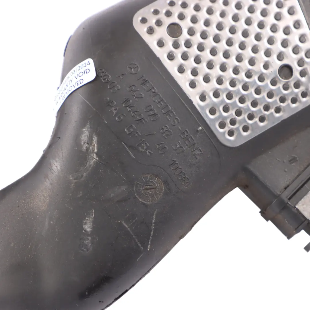  Tuyau d'admission Mercedes W204 Diesel OM642 Entrée conduit d'air turbo - SKU A6420908237 - Numéro de pièce A6420908237