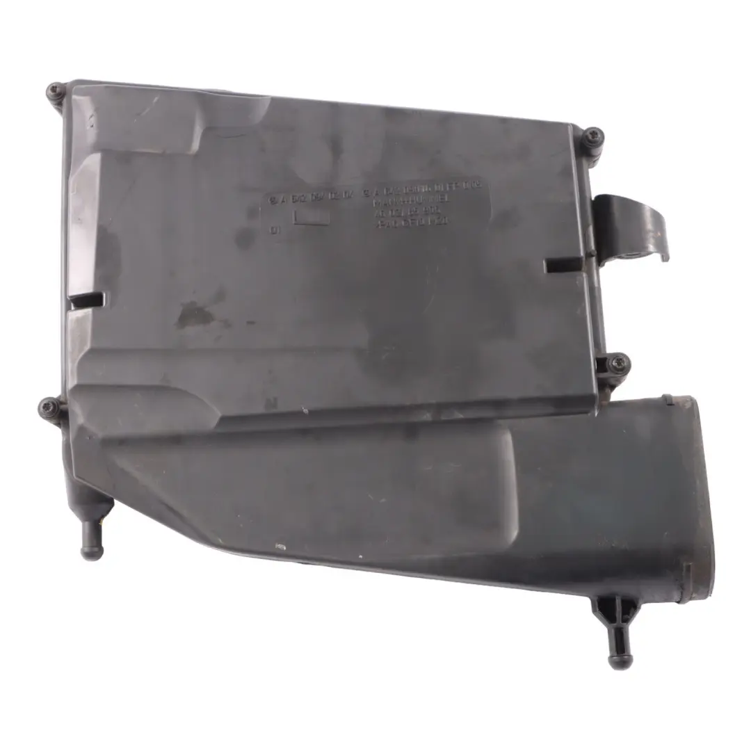  Caja de Aire Mercedes W204 Diesel OM642 Carcasa Filtro Aire Derecha - SKU A6420940204 - Número de pieza A6420901601