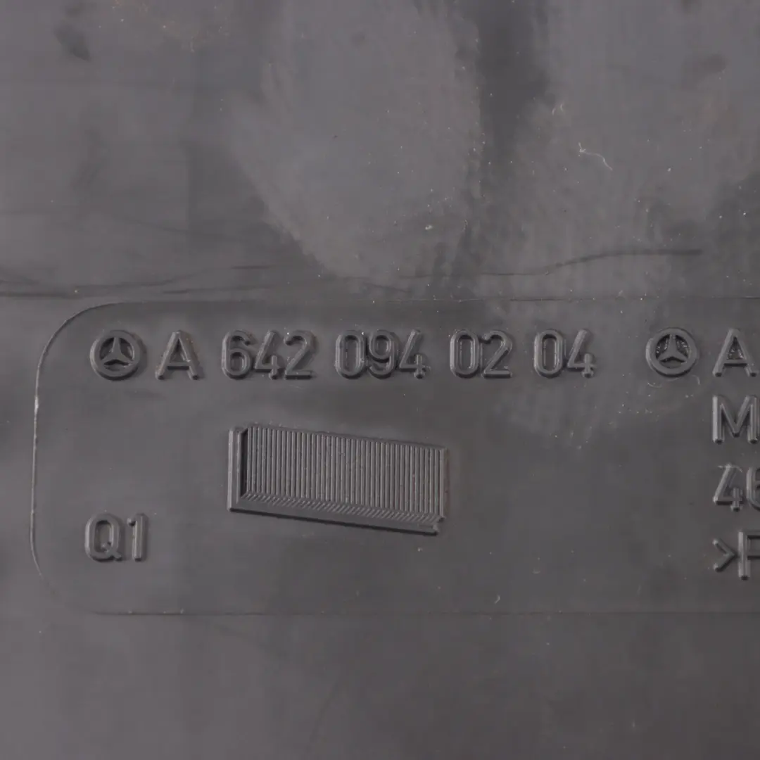 Luftfilterkasten Mercedes W204 Diesel OM642 Luftfiltergehäuse Rechts für mit Teilenummer A6420901601 Luftfilterkasten Mercedes W204 Diesel OM642 Luftfiltergehäuse Rechts - SKU A6420940204 - Teilenummer A6420901601