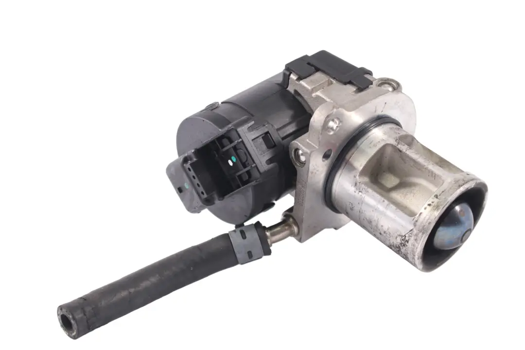 Soupape EGR Mercedes W204 W212 OM642 Recirculation gaz d'échappement pour à propos du numéro de pièce A6421401060 Soupape EGR Mercedes W204 W212 OM642 Recirculation gaz d'échappement - SKU A6421401060-1 - Numéro de pièce A6421401060