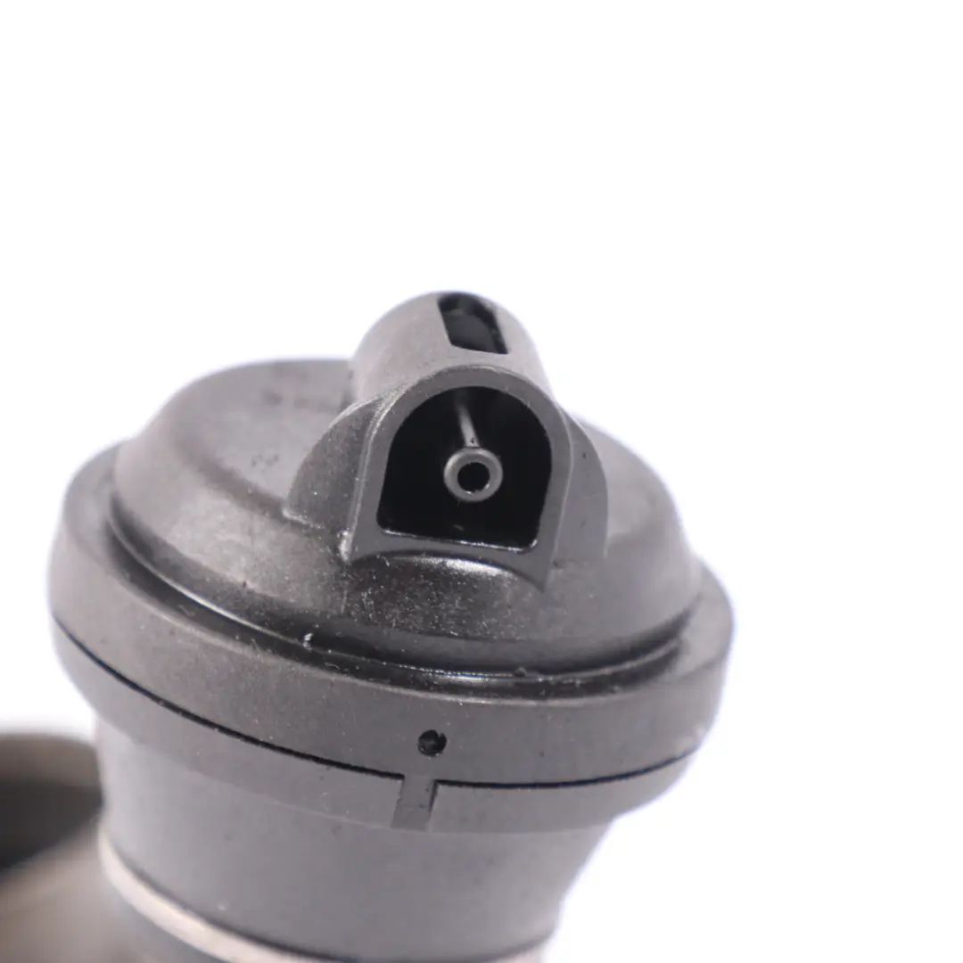 OM642 Diesel Abgas AGR Umschaltventil für Mercedes W204 W212 W221 mit Teilenummer A6421401263 Mercedes W204 W212 W221 OM642 Diesel Abgas AGR Umschaltventil - SKU A6421401263-2 - Teilenummer A6421401263