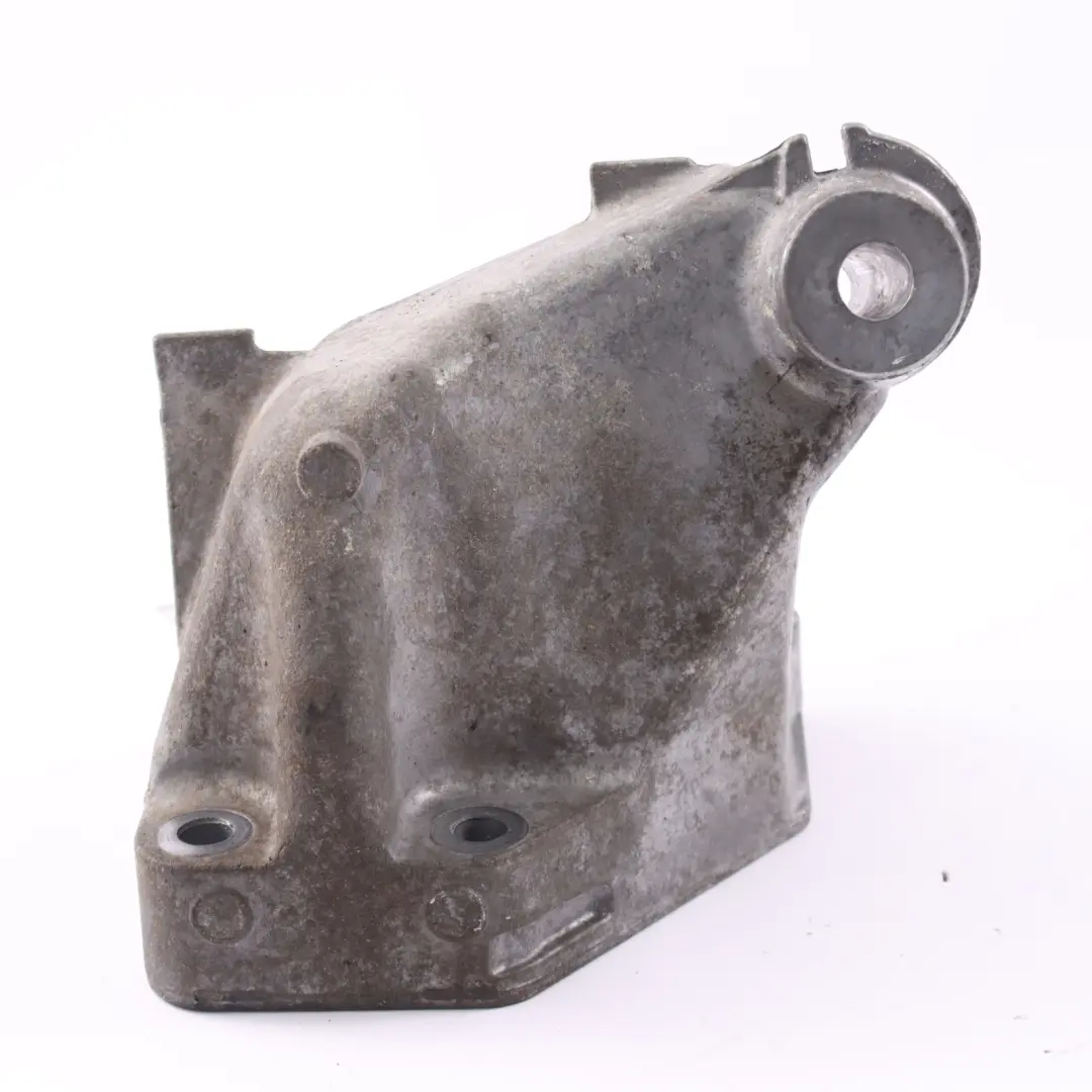 Bracket Mercedes ML W166 Diesel OM642 Engine Carrier Left to Engine with Part number A6422236304 Engine Bracket Mercedes ML W166 Diesel OM642 Engine Carrier Left - SKU A6422236304 - Part number A6422236304