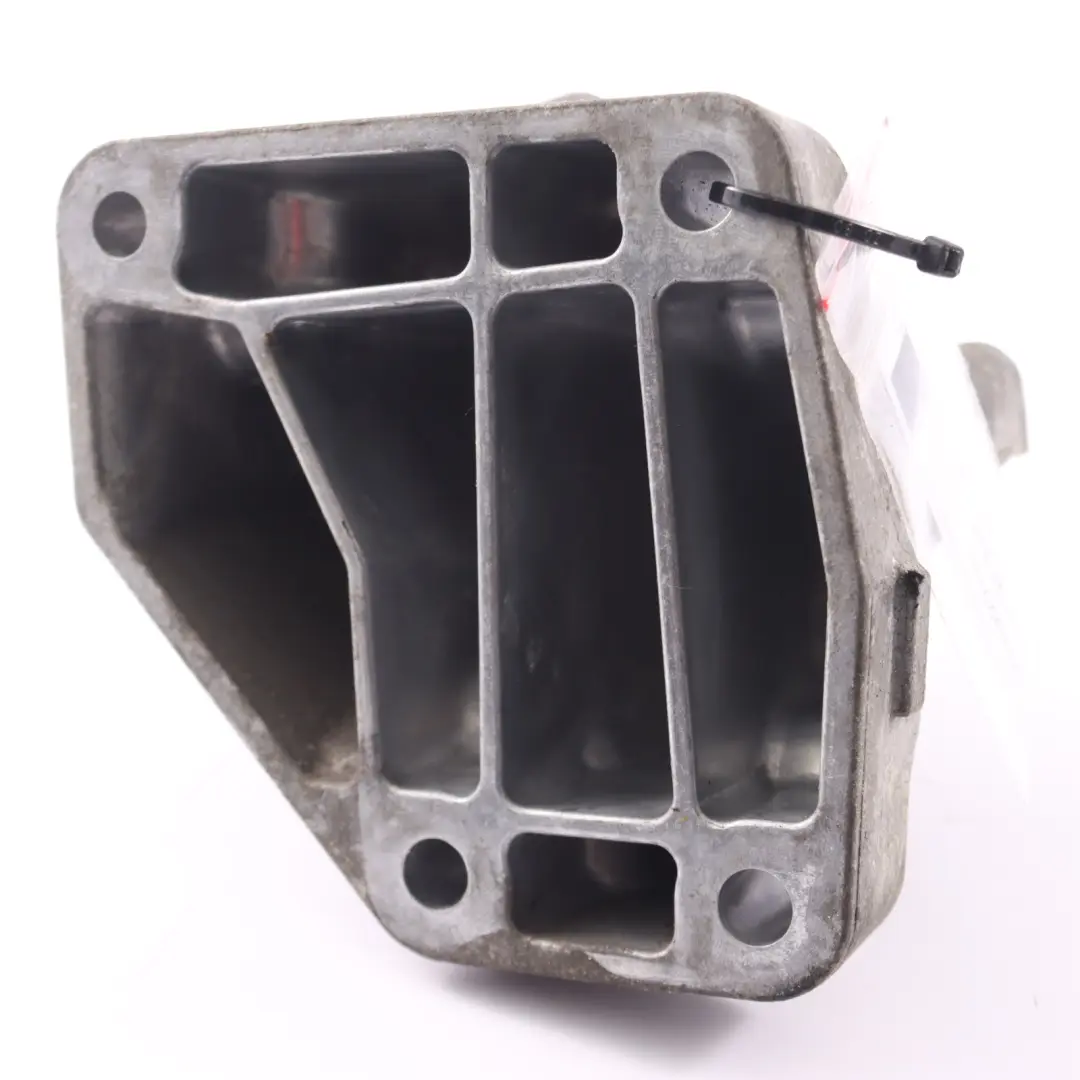  Staffa motore Mercedes ML W166 Diesel OM642 Supporto motore sinistro - SKU A6422236304 - Numero di parte A6422236304