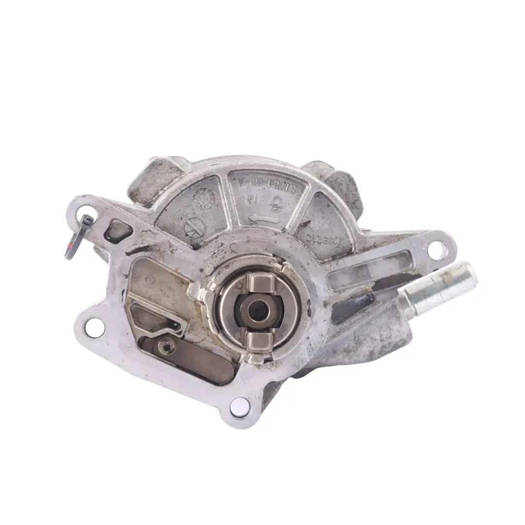 Pompa per vuoto Mercedes W212 C253 W221 X218 Diesel OM642 per con numero di parte A6422300765 Pompa per vuoto Mercedes W212 C253 W221 X218 Diesel OM642 - SKU A6422300765 - Numero di parte A6422300765