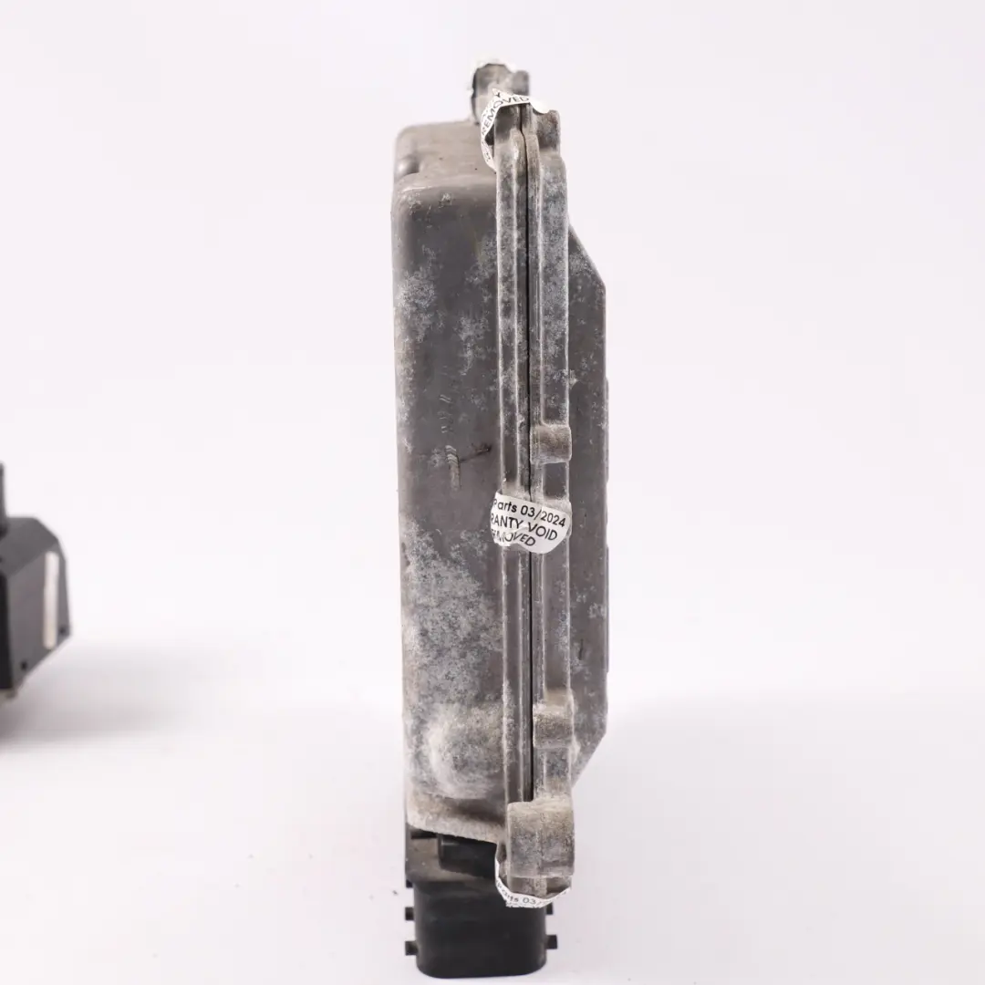 ML350 Bluetec 4-Matic OM642.826 Module kit ECU moteur pour Mercedes W166 à propos du numéro de pièce A6429000401 Mercedes W166 ML350 Bluetec 4-Matic OM642.826 Module kit ECU moteur - SKU A6429000401-1 - Numéro de pièce A6429000401