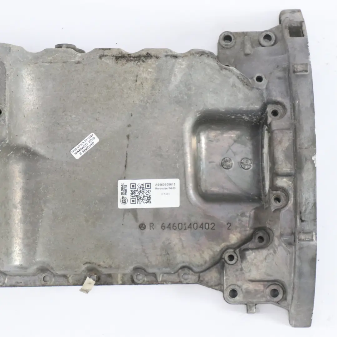  Carter d'huile Mercedes Vito W639 Diesel OM646 Carter d'huile - SKU A6460100613 - Numéro de pièce A6460100613