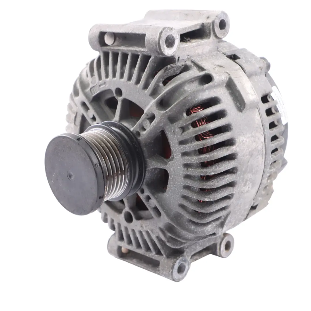 Alternatore Generatore Mercedes Vito W639 W906 14V 180A Valeo per con numero di parte A6461541102 Alternatore Generatore Mercedes Vito W639 W906 14V 180A Valeo - SKU A6461541102-2 - Numero di parte A6461541102