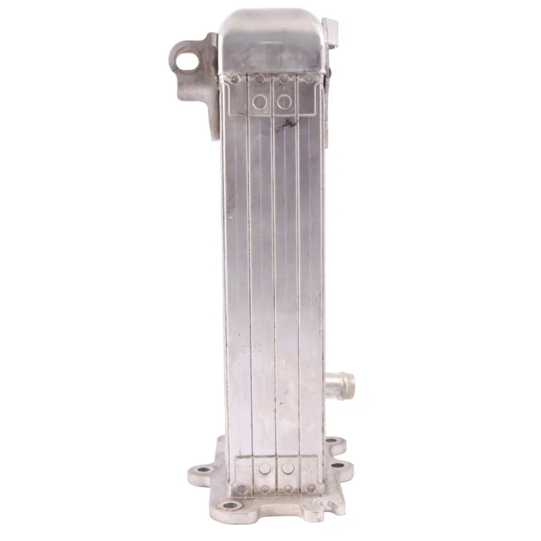 Refrigerador EGR Mercedes W177 Diesel OM651 calor de la válvula de escape para con número de pieza A6510077500 Refrigerador EGR Mercedes W177 Diesel OM651 calor de la válvula de escape - SKU A6510077500 - Número de pieza A6510077500