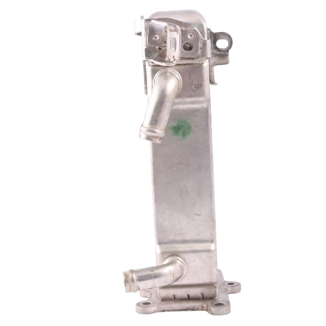 Refrigerador EGR Mercedes W177 Diesel OM651 calor de la válvula de escape para con número de pieza A6510077500 Refrigerador EGR Mercedes W177 Diesel OM651 calor de la válvula de escape - SKU A6510077500 - Número de pieza A6510077500