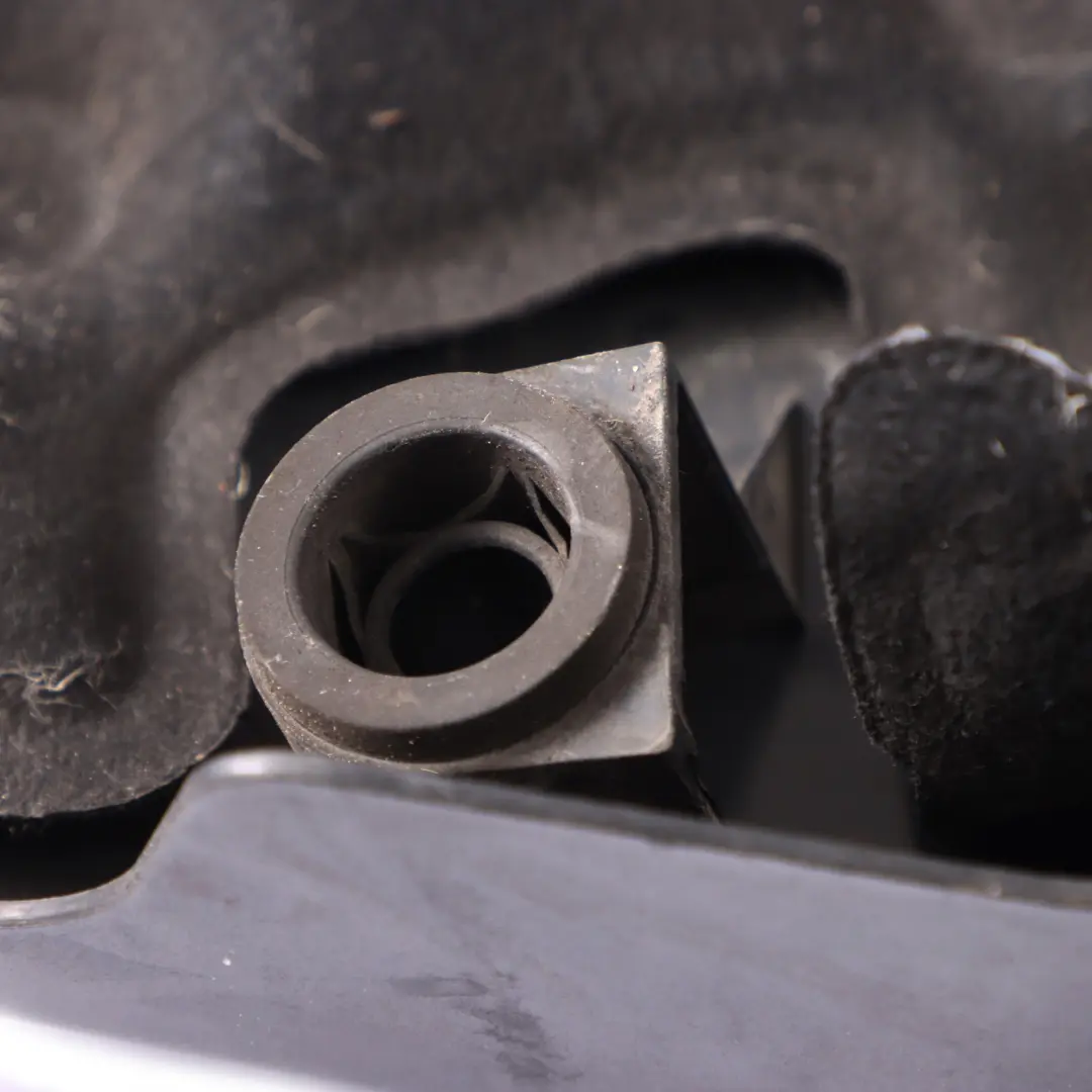 Mercedes Vito W447 OM651 Panneau supérieur acoustique capot moteur - SKU A6510102667 - Numéro de pièce A6510102667